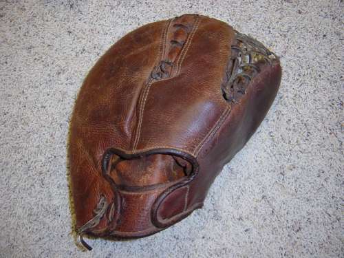 Walter Sessi Nokona BM93 Back